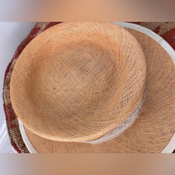 Feather in Your Cap Boater Hat with Ribbon & Knot Detail Neutral Colors Vintage - Picture 5 of 6